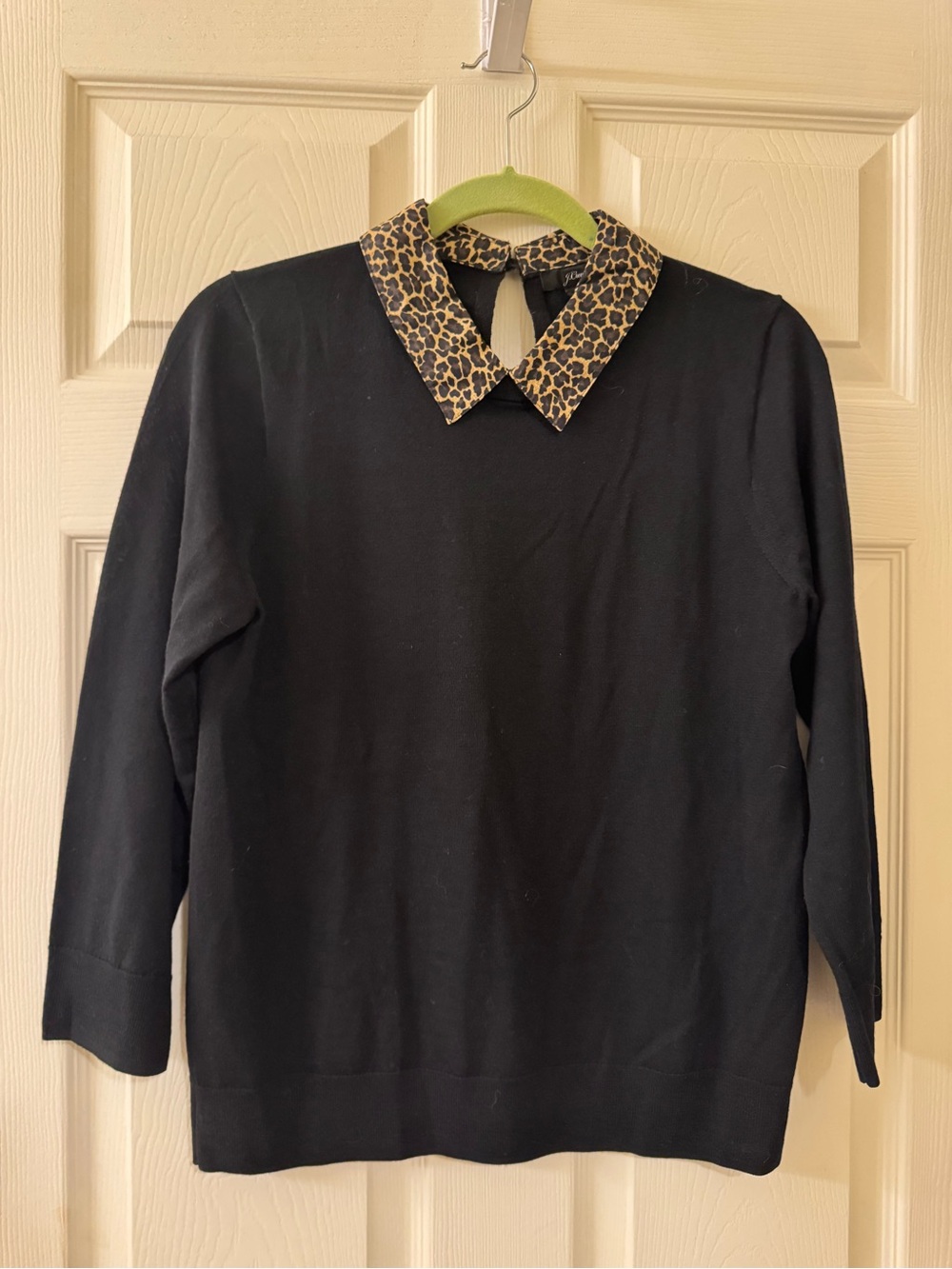 J Crew lightweight wool Black Sweater with Leopard Print Collar size large